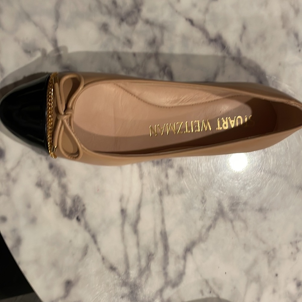 Stuart Weitzman Gabby Chain Link flats. Size 5.5 - Picture 2 of 6